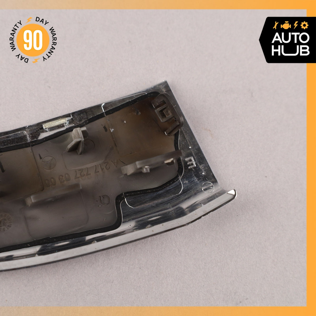 Mercedes W217 S550 S63 AMG Left Driver Side Door Cover Panel Trim OEM 74k - photo 8