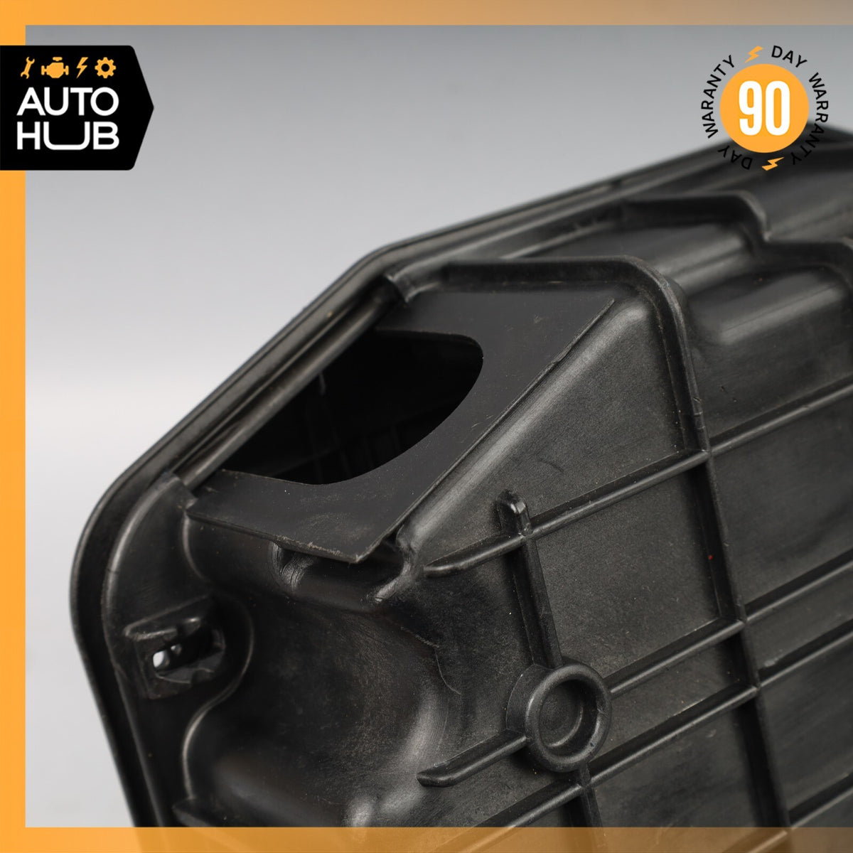 04-19 Maserati Quattroporte M139 Engine Fusebox Control Module Bay Cover OEM - photo 15