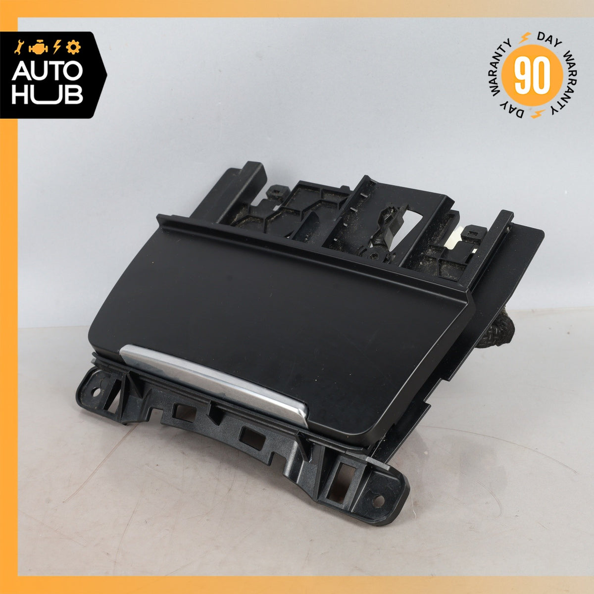 09-17 Audi 8R Q5 SQ5 Center Console Ashtray Compartment 8K0857951C OEM - photo 2