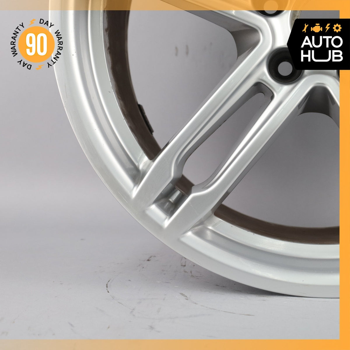 Porsche Macan 95B S 9 x 19 19" Rear Wheel Rim Silver 95B601025BN OEM - photo 4