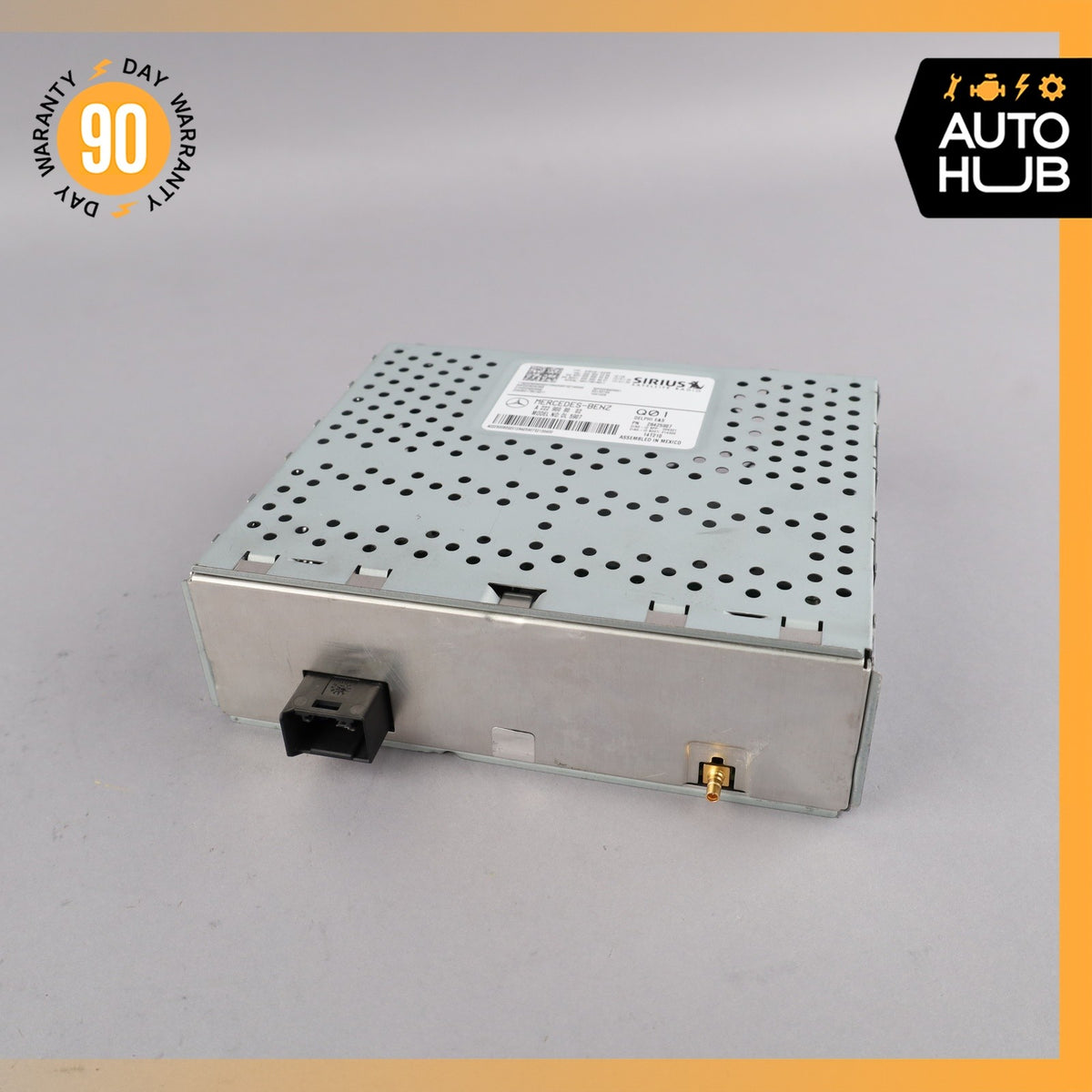 Mercedes W222 S550 S65 Sirius Satellite Radio Receiver 2229008002 OEM - photo 2