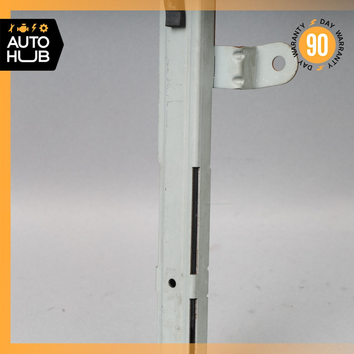 06-09 Mercedes W209 CLK550 CLK350 Front Right Seat Belt Feeder Motor Gray OEM - photo 5