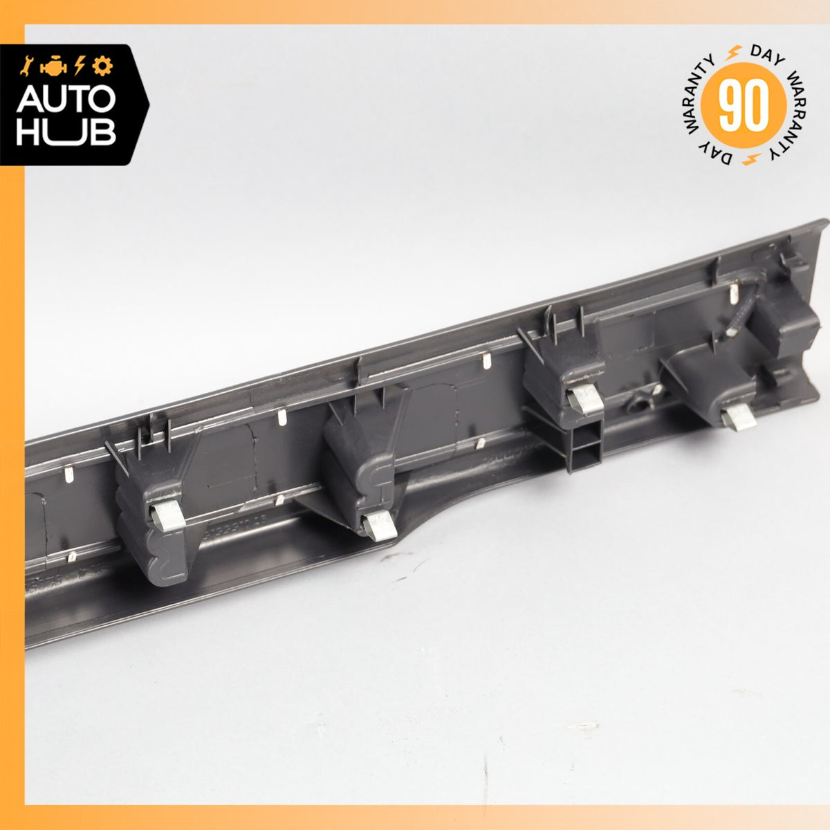Porsche Panamera S Hybrid 970 Front Left Driver Side Sill Plate OEM - photo 11
