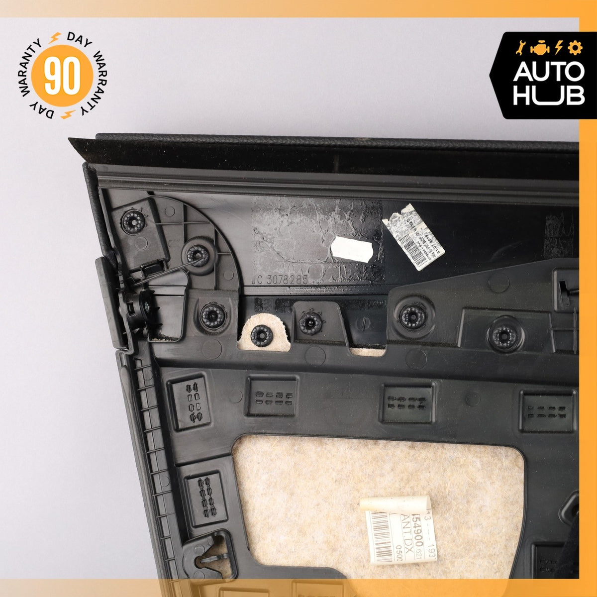 17-24 Alfa Romeo 952 Giulia Front Right Side Interior Door Panel OEM 56k - photo 13