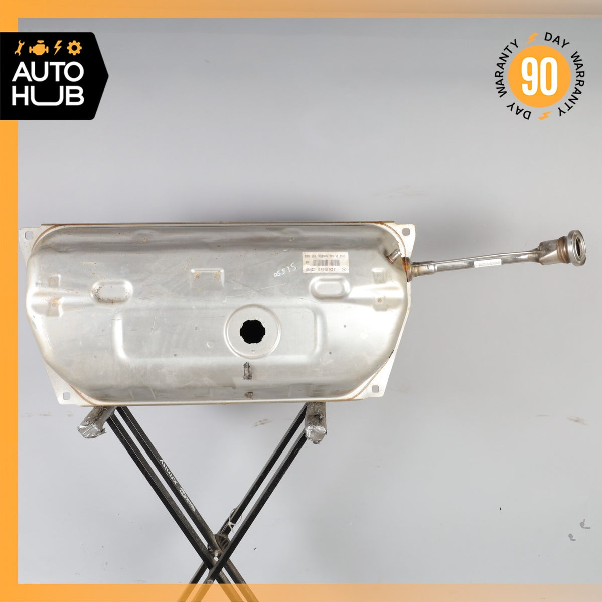 07-12 Mercedes R230 SL550 Gas Fuel Tank Reservoir Assembly 2304705501 OEM - photo 6