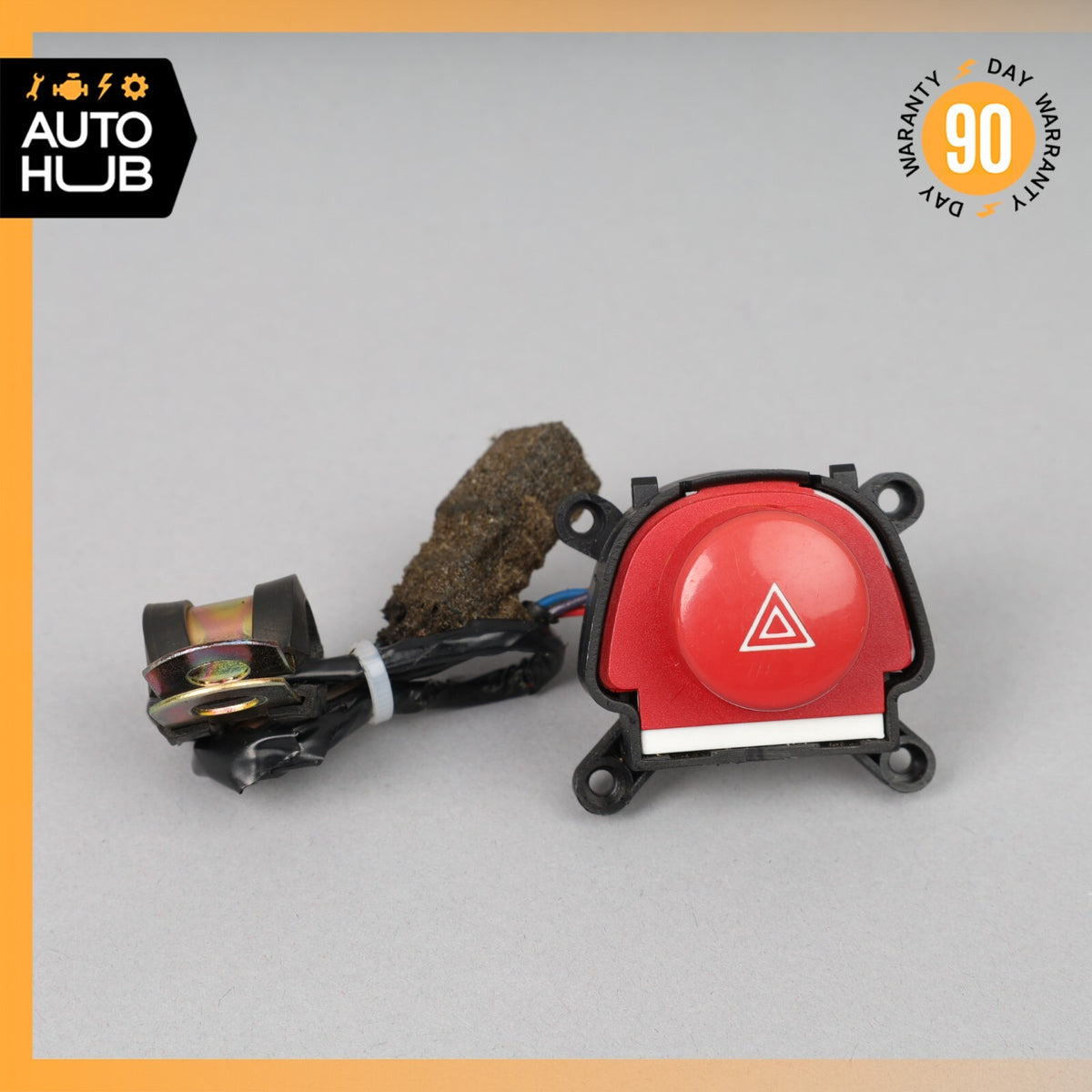03-13 Maserati Quattroporte M139 Dashboard Emergency Hazard Switch Button OEM - photo 1