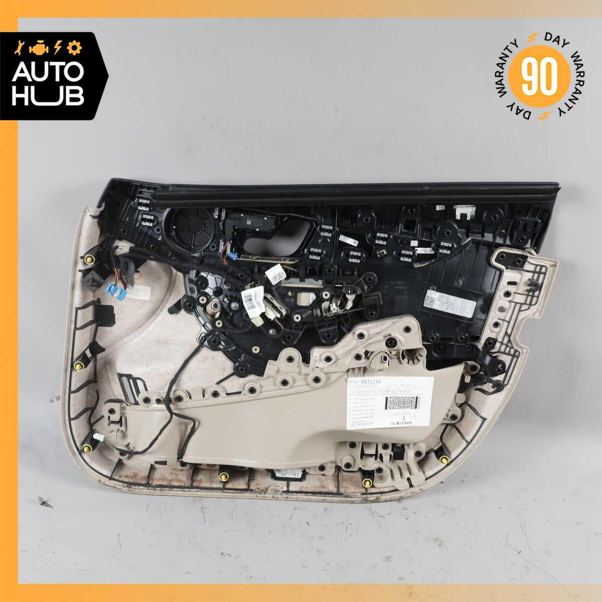 15-18 Mercedes W205 C300 C350e Front Left Side Interior Door Panel OEM - photo 12