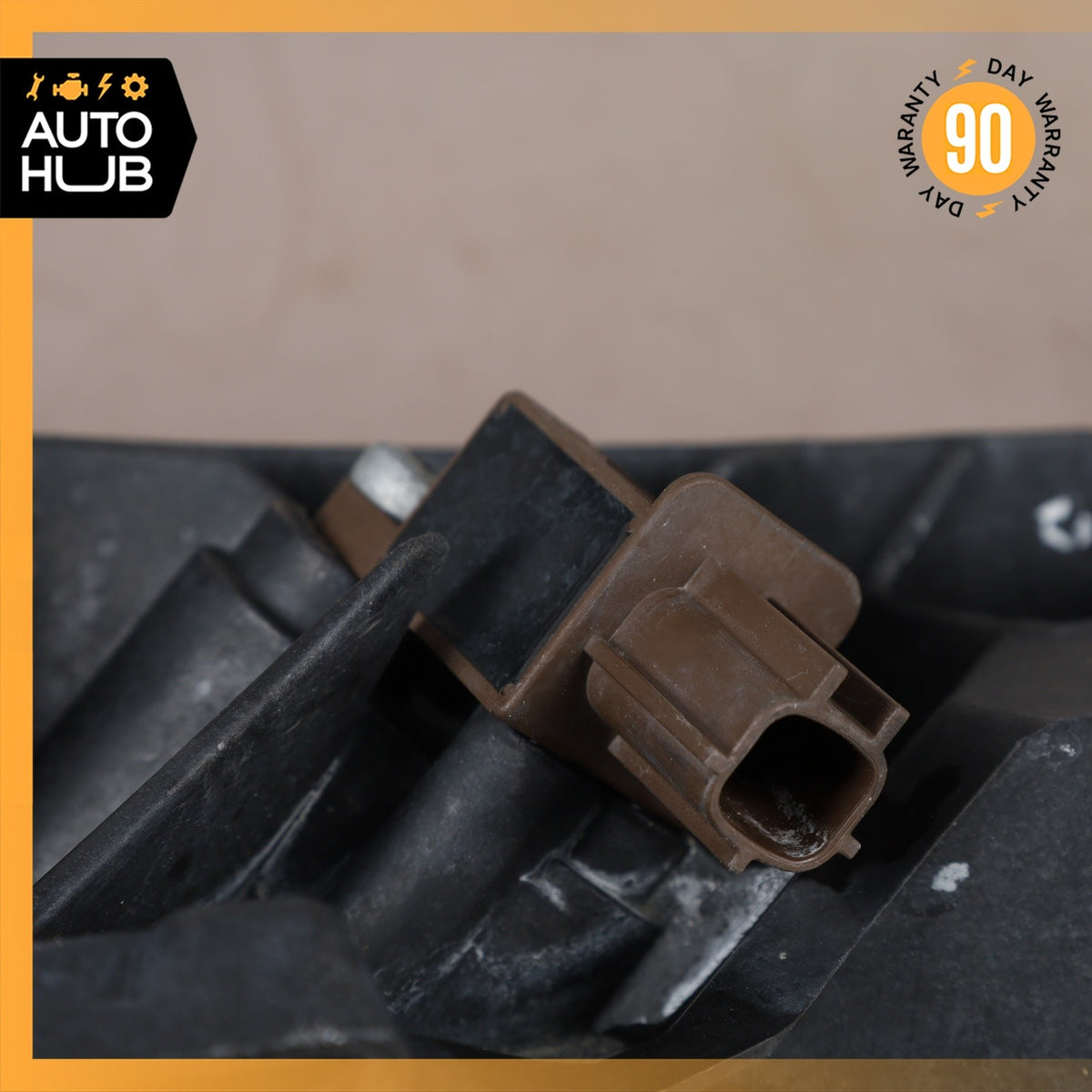 09-17 Audi 8RB Q5 SQ5 Right Side Headlight Mount Bracket 8R0805608B OEM - photo 10