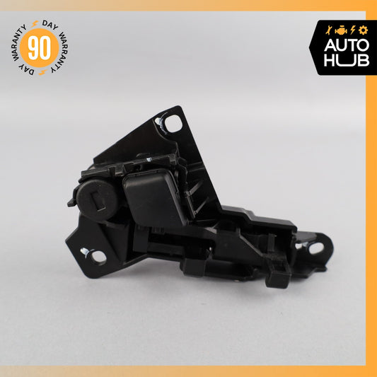 BMW F10 528i Center Arm Rest Compartment Lock Knob Mechanism 51169213661 OEM - photo 1