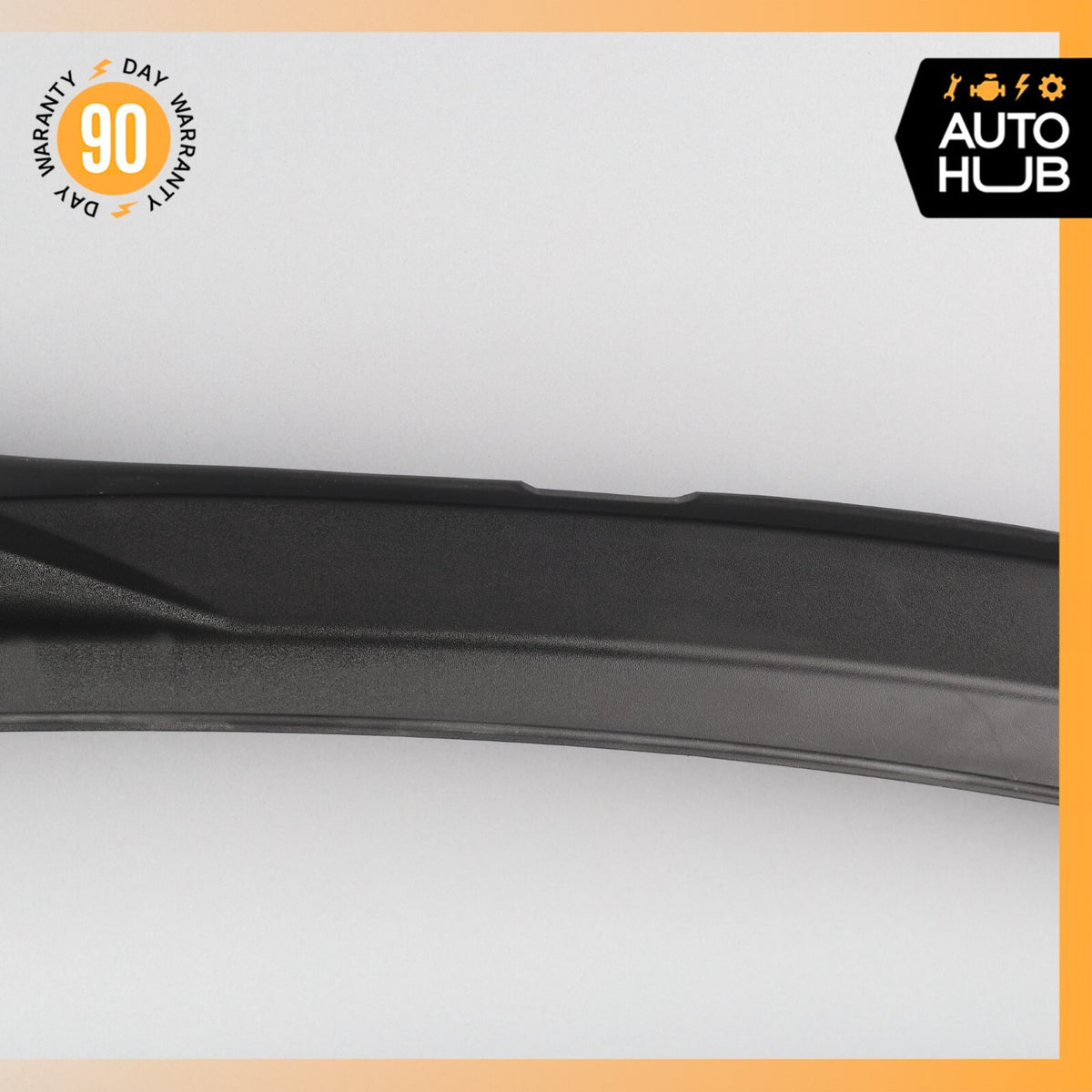 2015 Porsche Macan S 95B Windshield Wind Shield Cowl Panel 95B819403B OEM - photo 4