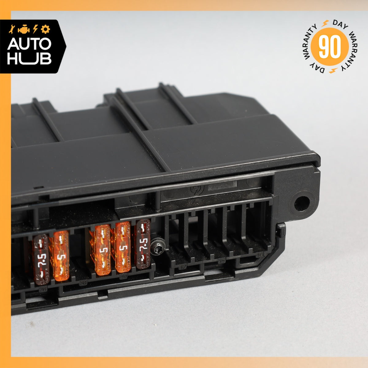 2007 BMW E64 650i Front Dash Power Distribution Fuse Relay Box OEM 65k - photo 5