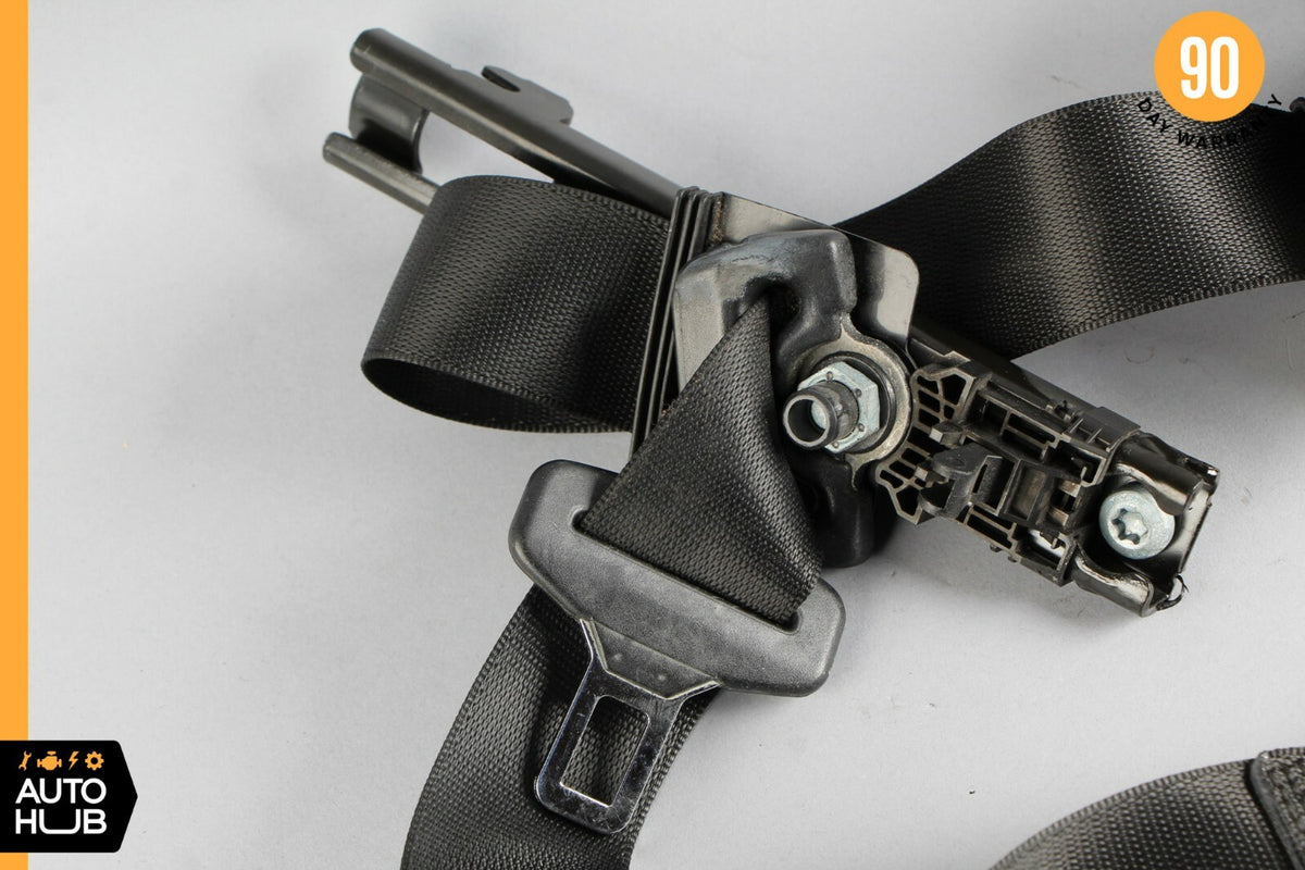 05-07 Mercedes W203 C230 C320 Front Right Side Seat Belt Seatbelt Black OEM - photo 4