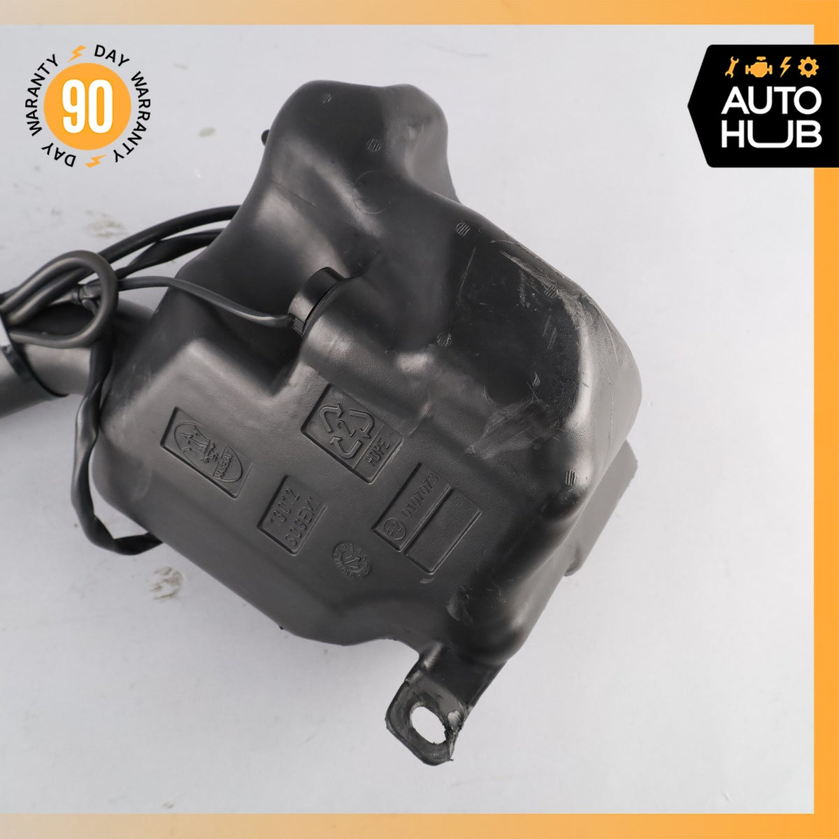 08-19 Maserati GranTurismo Headlight Windshield Washer Bottle Tank OEM - photo 4