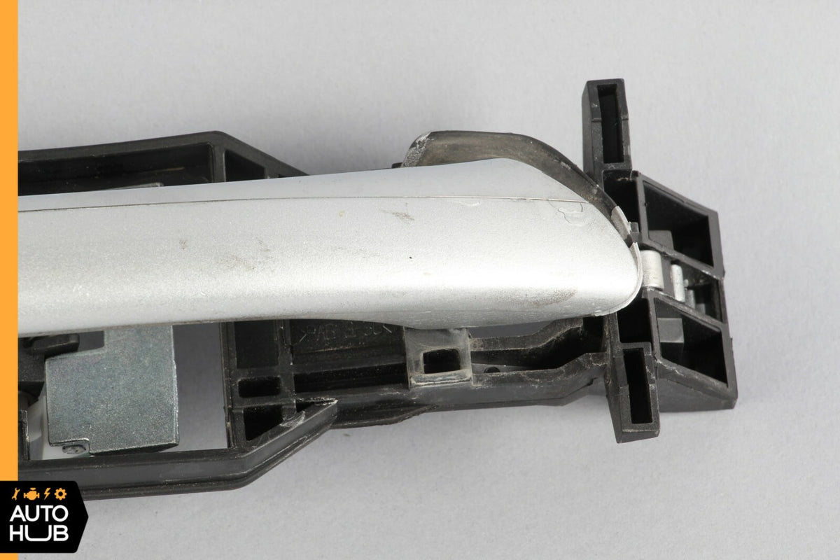 06-11 Mercedes W219 CLS500 CLS550 Front Right Passenger Door Handle Silver OEM - photo 4