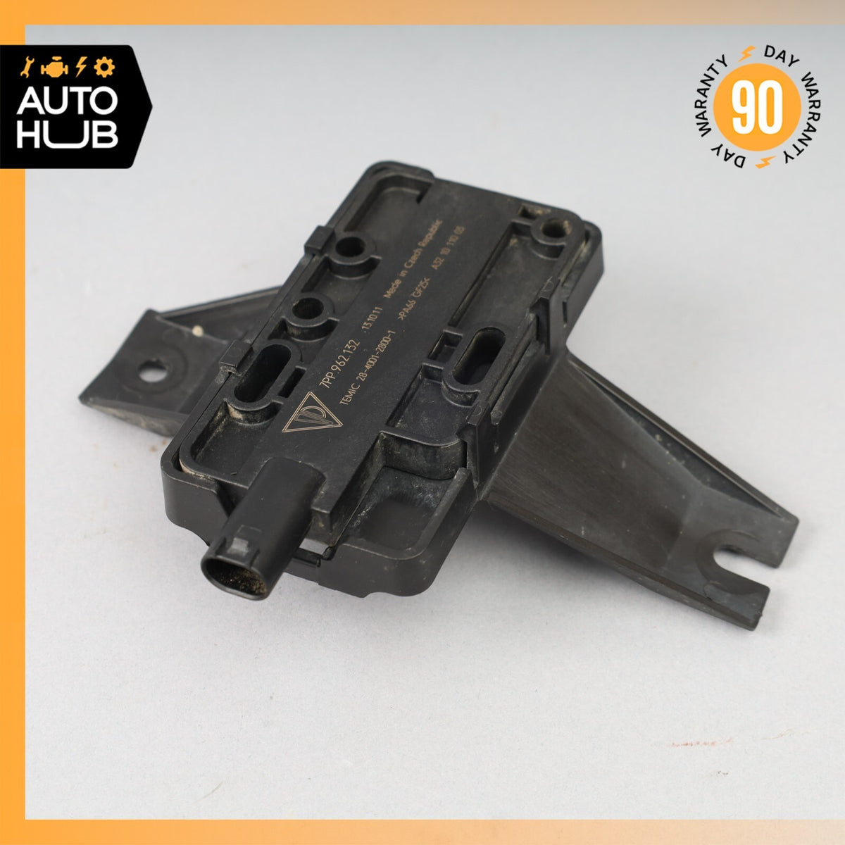 2012 Porsche Cayenne 958 S Keyless Control Module Antenna Sensor w/ Bracket OEM - photo 1