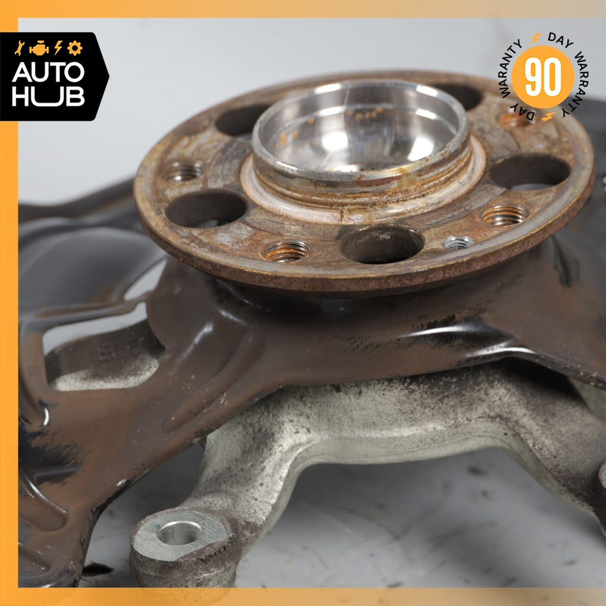 Mercedes W242 B250e Front Right Side Spindle Knuckle Hub OEM 62k - photo 6