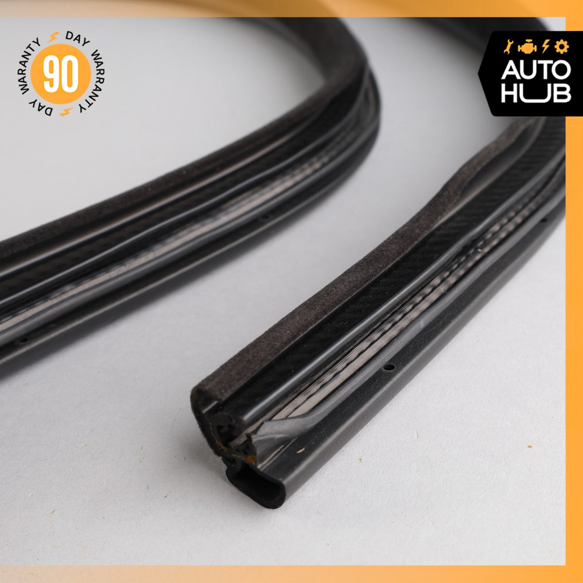 09-13 Maserati Quattroporte S M139 Rear Left Side Door Seal Rubber OEM 74k - photo 18