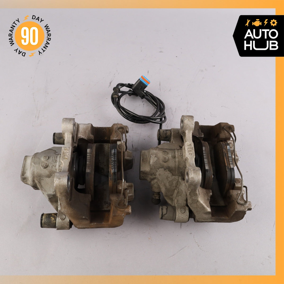08-17 Mercedes W207 E400 C350 Rear Brake Calipers Left and Right Set OEM - photo 11
