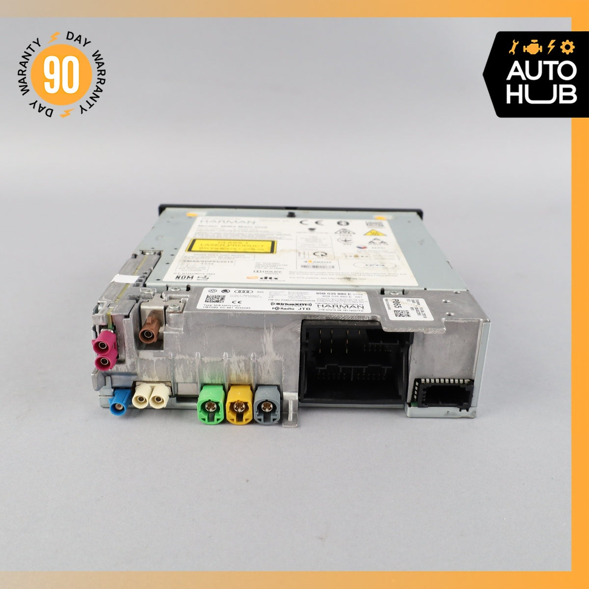 17-18 Porsche Macan 95B AM FM Radio Navigation CD Head Unit 95B035880K OEM - photo 4