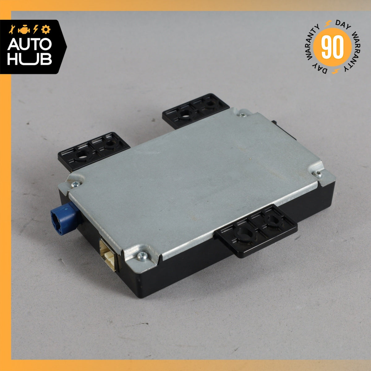Mercedes W207 E350 C250 GL550 Communication Control Module 1729001906 OEM - photo 1