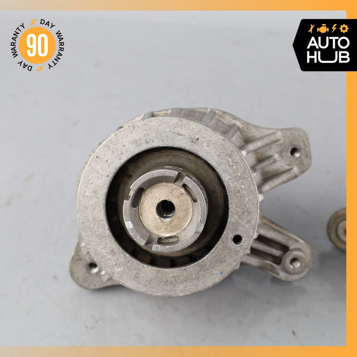 Mercedes W213 E300 RWD Front Left & Right Engine Mount Set OEM - photo 2