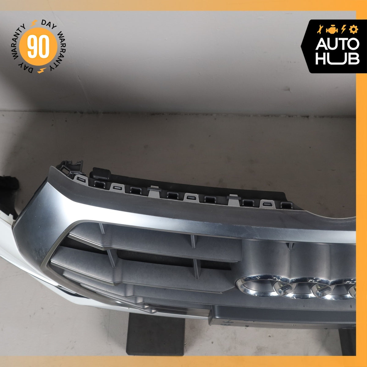 18-20 Audi FY Q5 Front Bumper Cover Assembly White OEM - photo 12