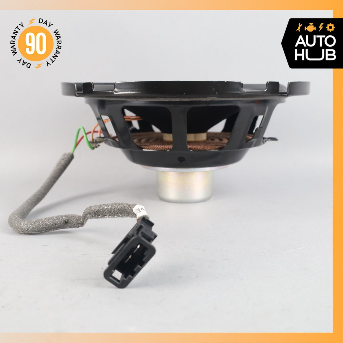 Porsche Cayenne 9Y0 Subwoofer Sub Woofer Speaker Bose OEM - photo 5