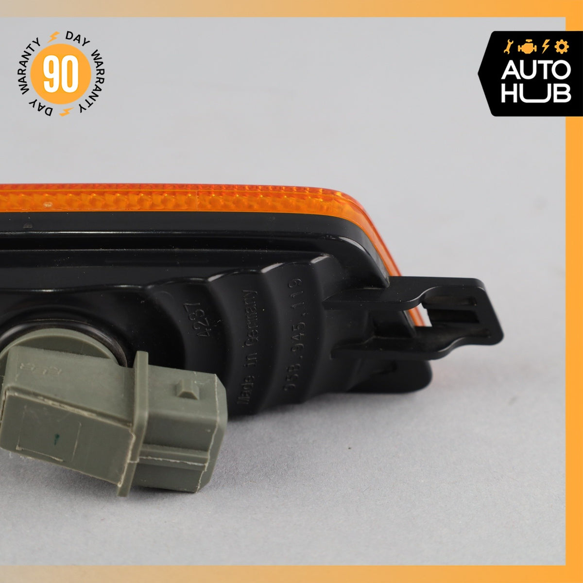 Porsche Macan Turbo 95B Left Driver Side Side Marker Light Lamp OEM - photo 6