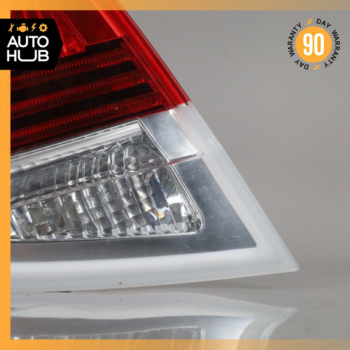 BMW E90 328i 335i Rear Left Side Inner Taillight Tail Light Lamp OEM 67k - photo 3