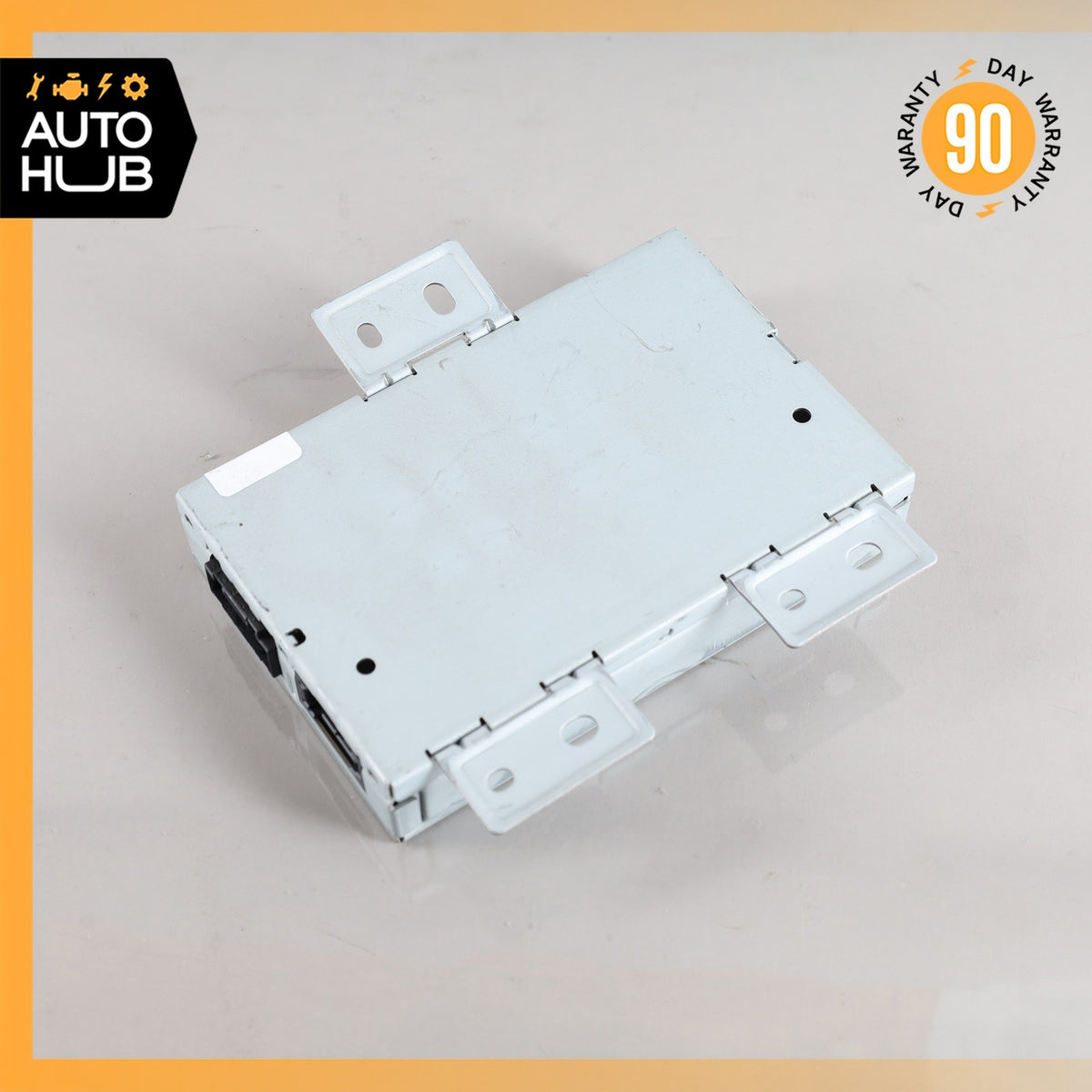 Mercedes W207 E350 S63 AMG SLK350 Communication Interface Module 2049009301 OEM - photo 4