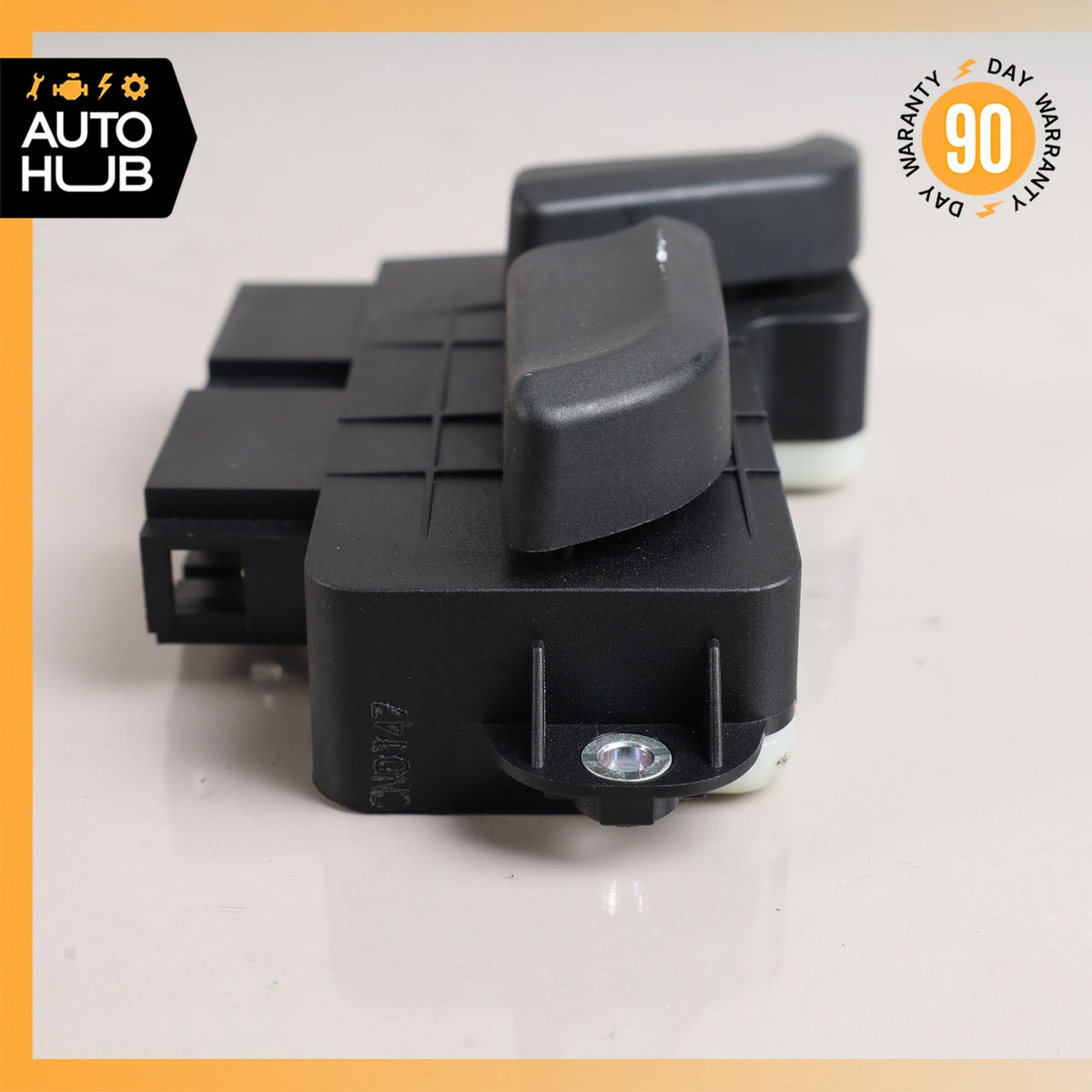 08-15 Audi 8J TT Front Right Seat Adjust Control Switch OEM - photo 9
