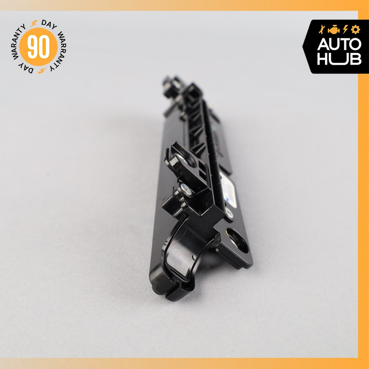 Maserati Quattroporte M156 CD Changer Eject Control 670020772 OEM - photo 5