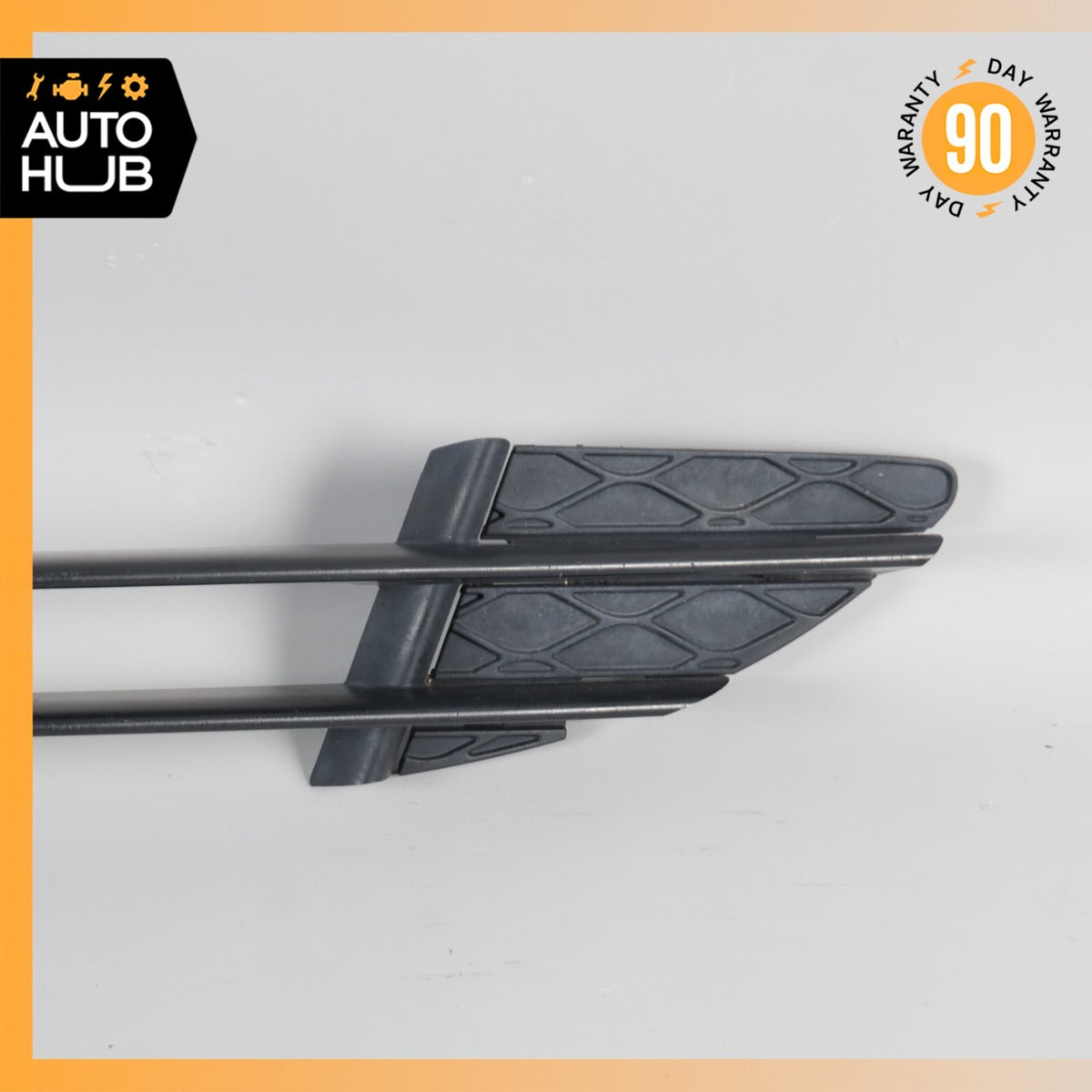 03-06 Mercedes W215 CL500 CL600 Base Front Bumper Center Mesh Grille OEM - photo 2