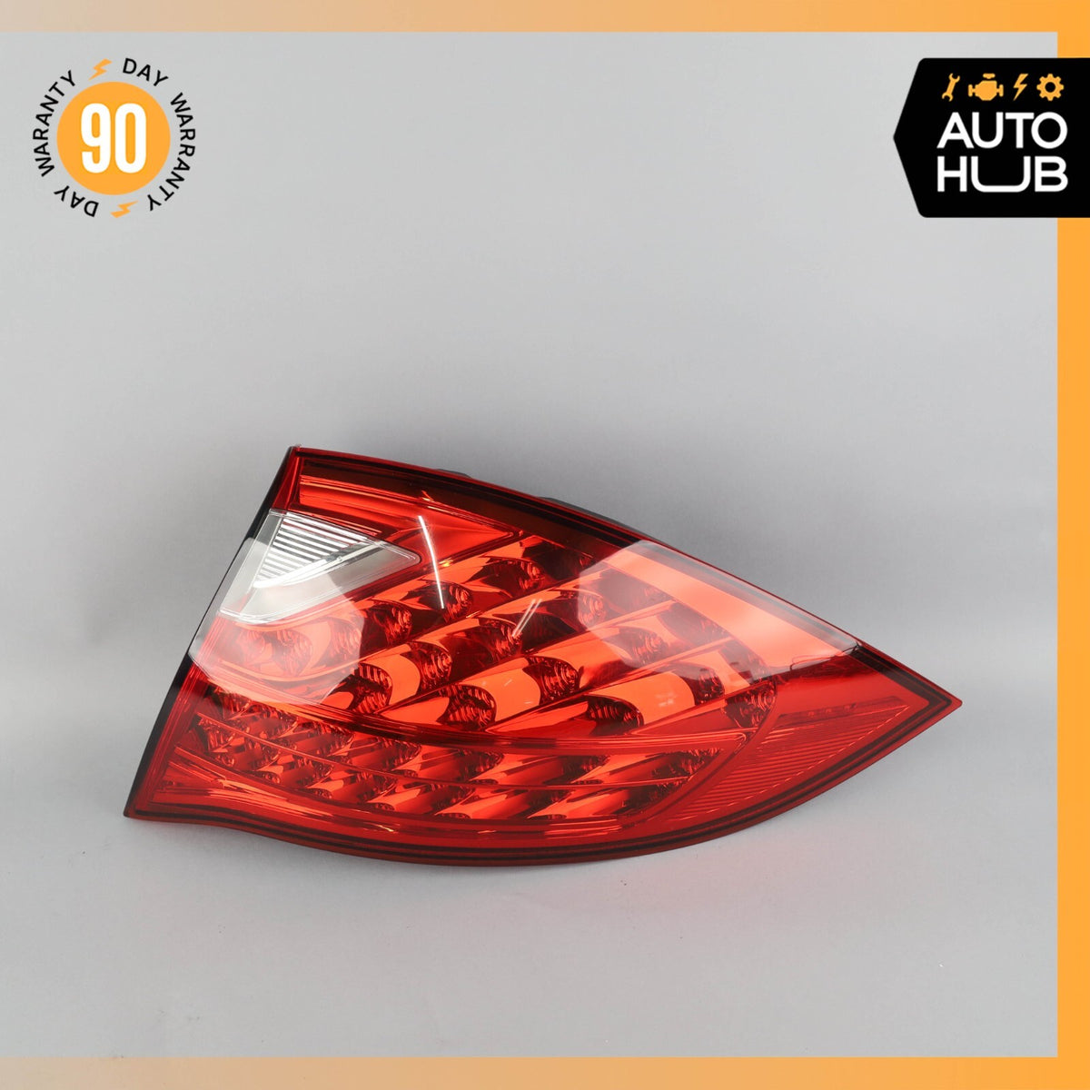 11-14 Porsche Cayenne 958 Hybrid Right Passenger Side Outer Tail Light Lamp OEM - photo 2