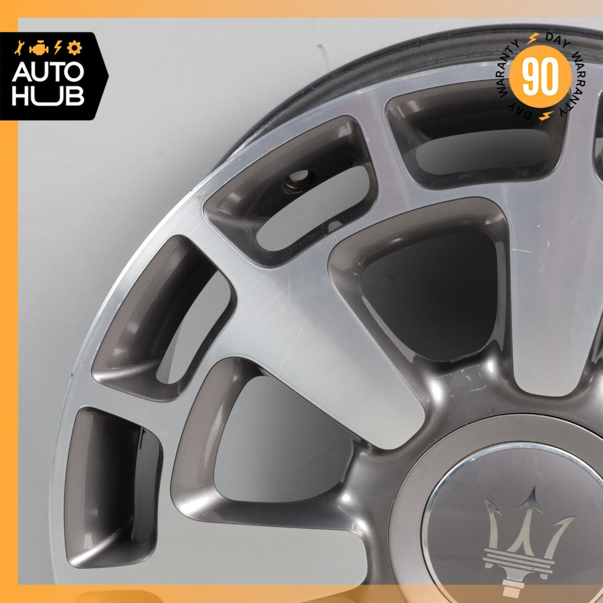 Maserati Quattroporte M156 8.5 x 20 20" Crono Front Wheel Rim 670011857 OEM - photo 2