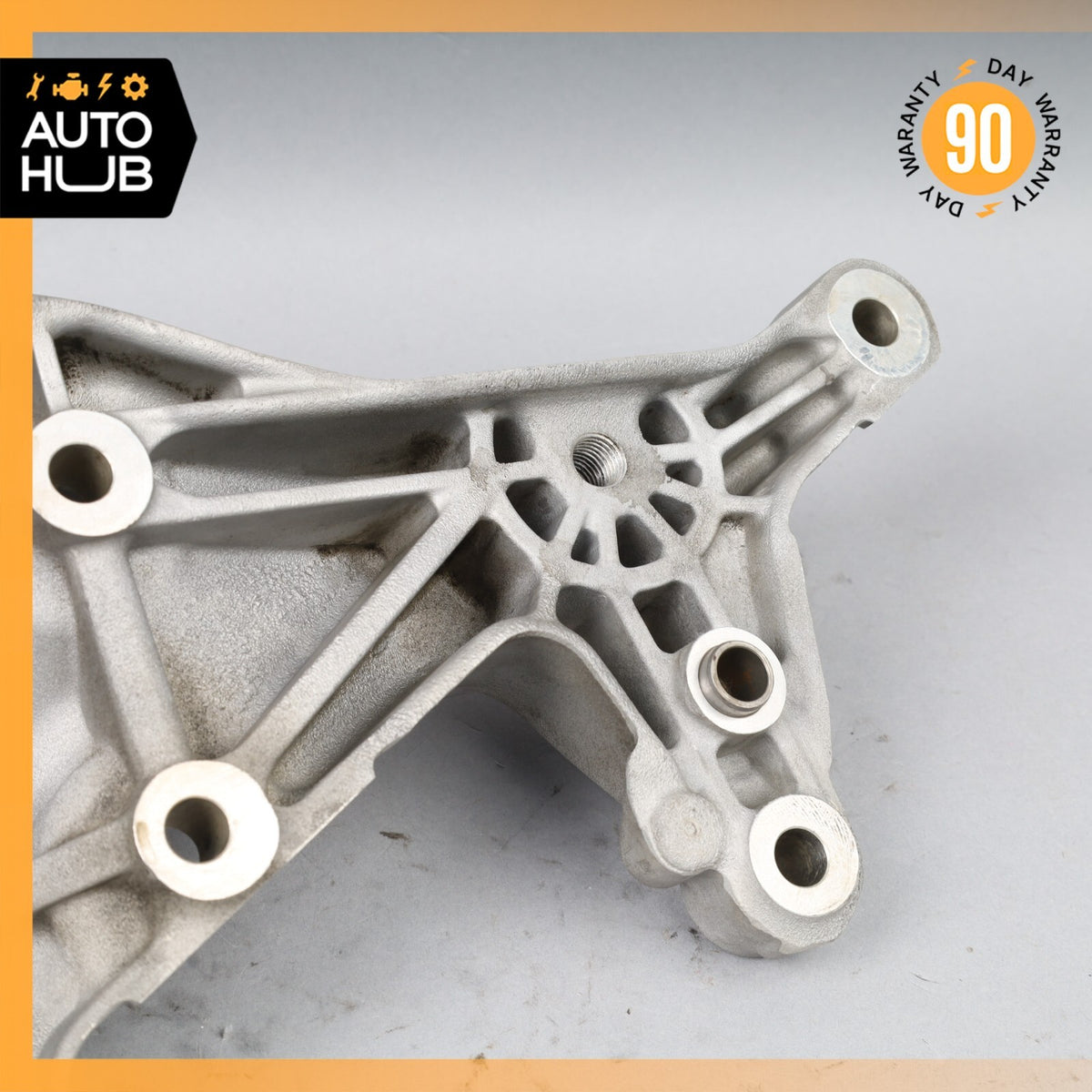 11-18 Porsche Cayenne 958 Turbo Engine Mounting Bracket OEM - photo 12