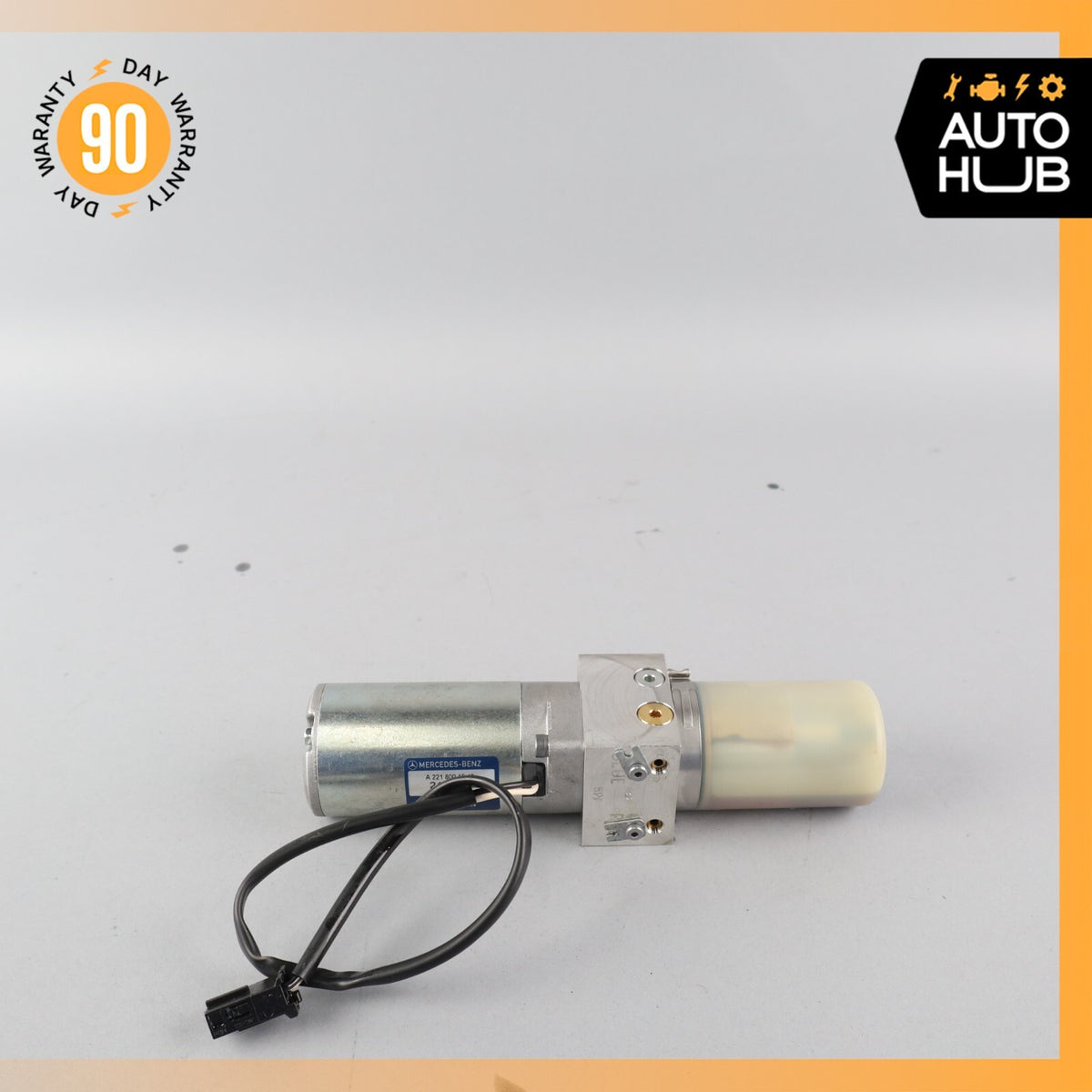 Mercedes W221 S63 Trunk Lid Locking Hydraulic Pull Down Pump w/ Foam Case OEM - photo 12