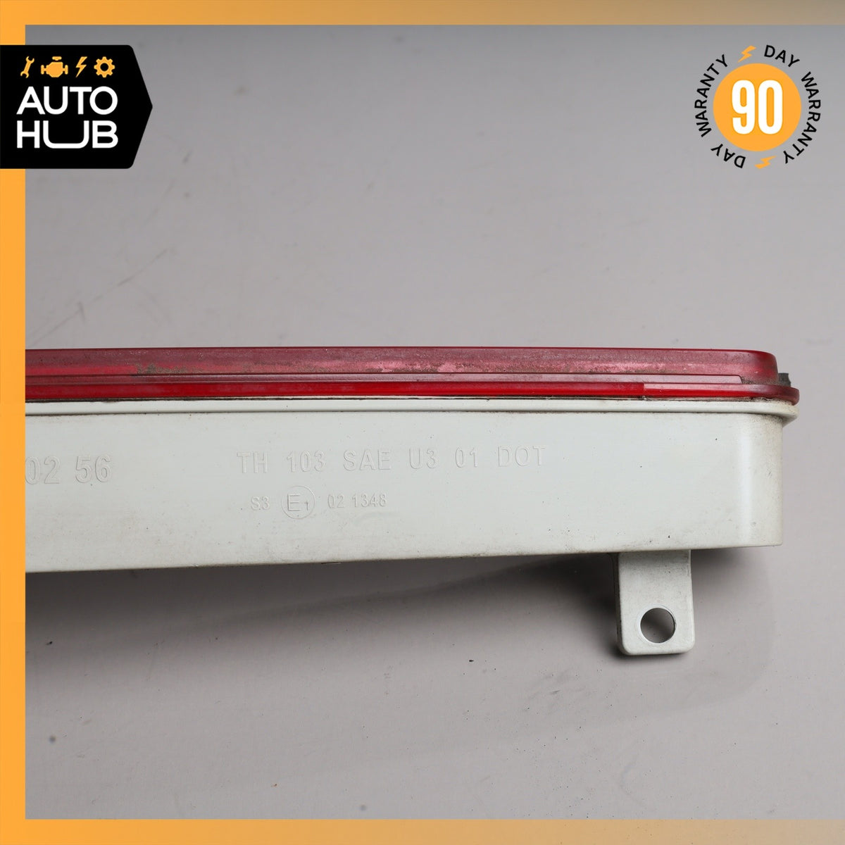 03-06 Mercedes W211 E320 E500 Wagon Hatch Lift Gate Third 3rd Brake Light OEM - photo 9