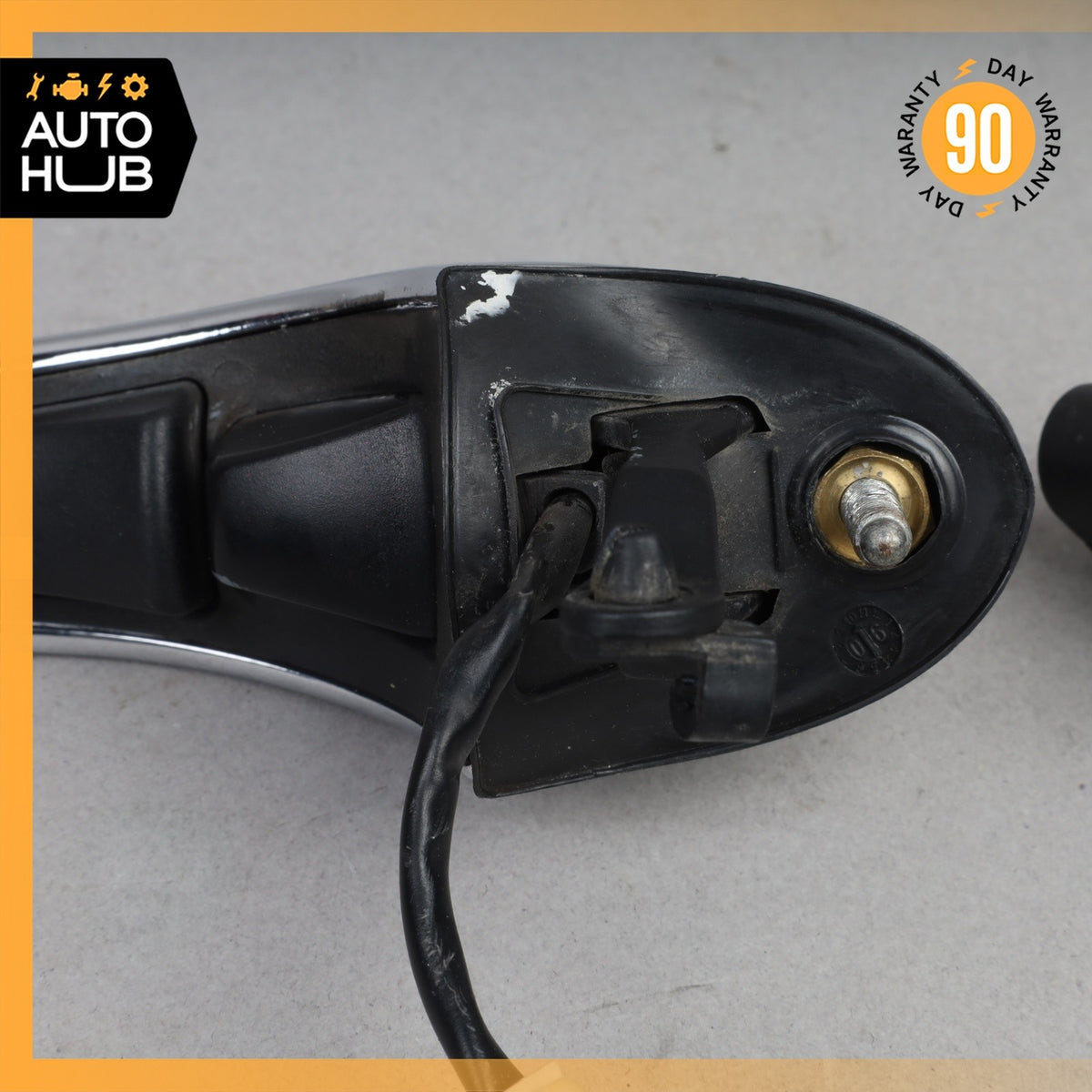 08-19 Maserati GranTurismo M145 Front Left Side Door Handle Chrome OEM - photo 6