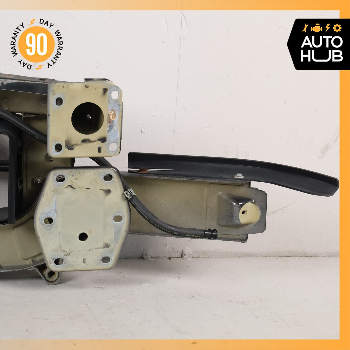 03-08 Maserati Quattroporte M139 Front Bumper Reinforcement Bar 67723100 OEM 55k - photo 12