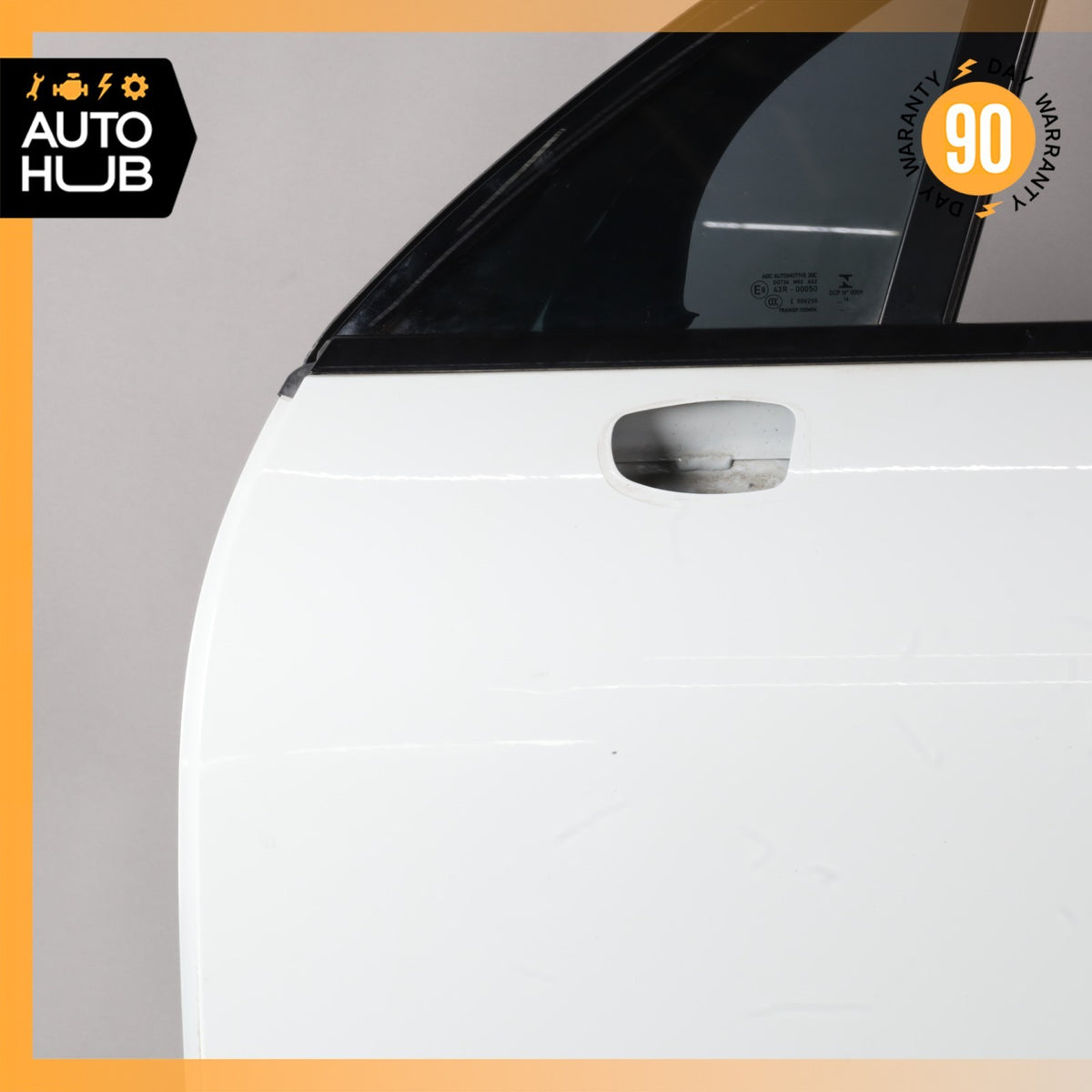 15-26 Porsche Macan 95B Front Left Door Shell Pure White 95B831021 OEM 88k - photo 5