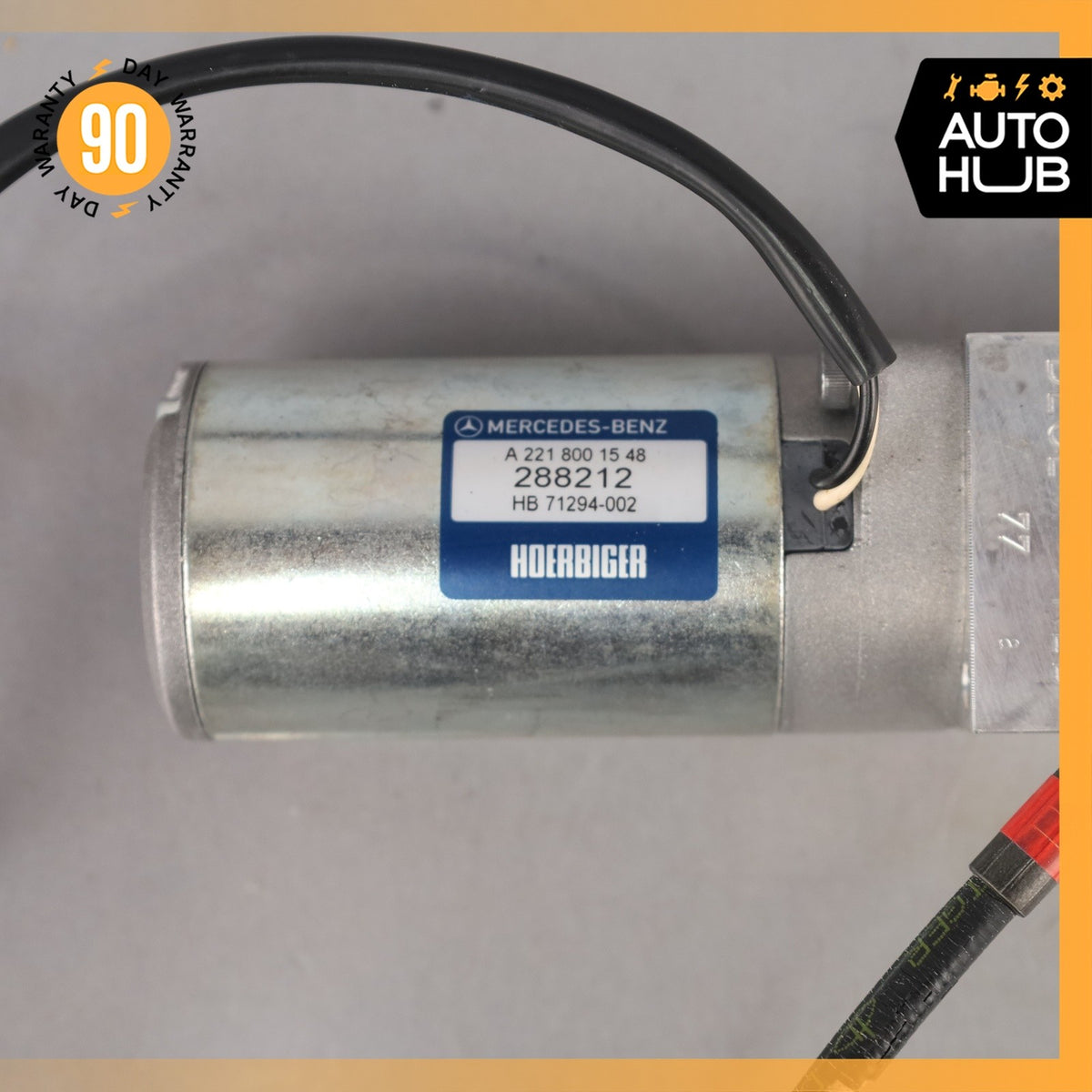 Mercedes W221 S550 Trunk Lid Locking Hydraulic Pull Down Pump w/ Foam Case OEM - photo 11
