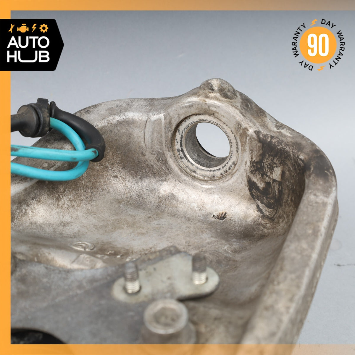 03-10 Maserati Quattroporte M139 Front Right Side Spindle Knuckle Hub OEM - photo 18
