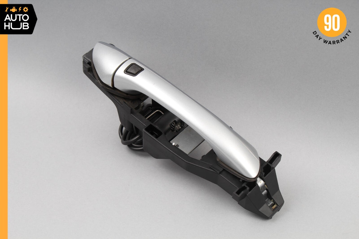 07-09 Mercedes W211 E63 AMG E550 Rear Right Exterior Door Handle Keyless Go OEM - photo 1