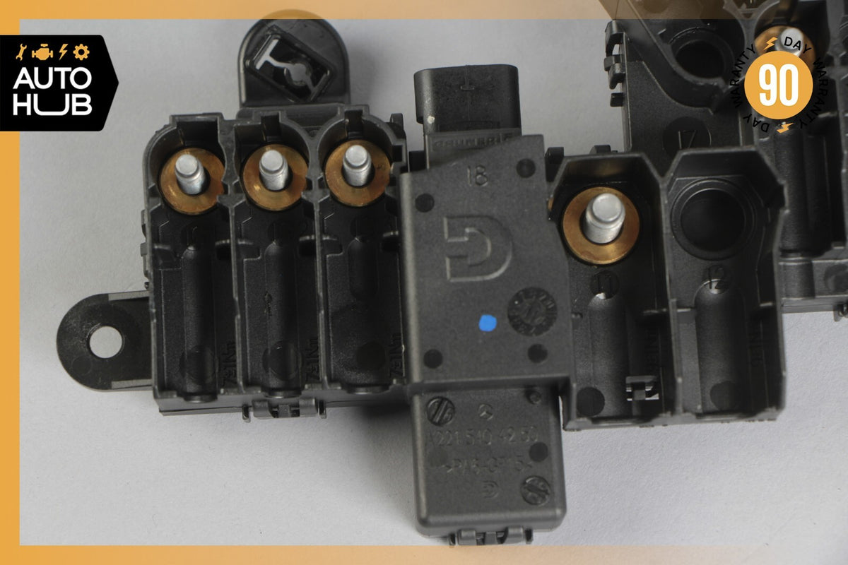 07-13 Mercedes W216 CL550 S400 S350 Fuse Box Junction Block Right Footwell OEM - photo 2