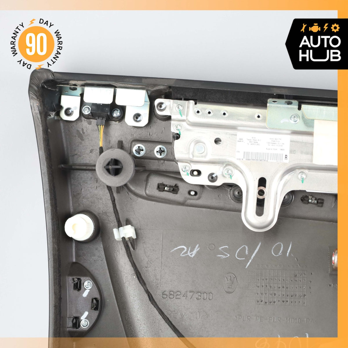 08-14 Maserati GranTurismo M145 Front Right Side Interior Door Panel OEM 60k - photo 17