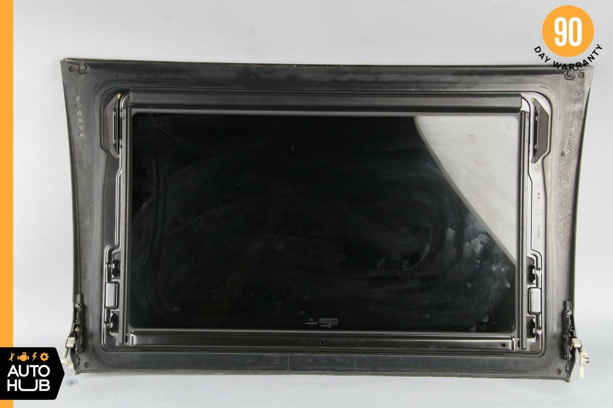 07-13 Mercedes W221 S550 S600 S65 AMG Center Middle Panoramic Roof Glass OEM - photo 8