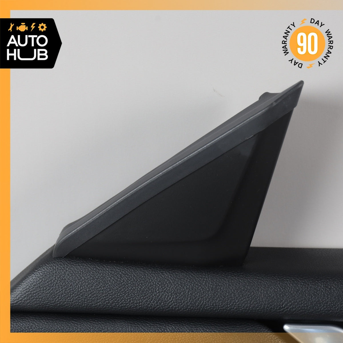 14-22 Maserati Ghibli M157 Front Right Side Interior Door Panel Black OEM 68k - photo 13