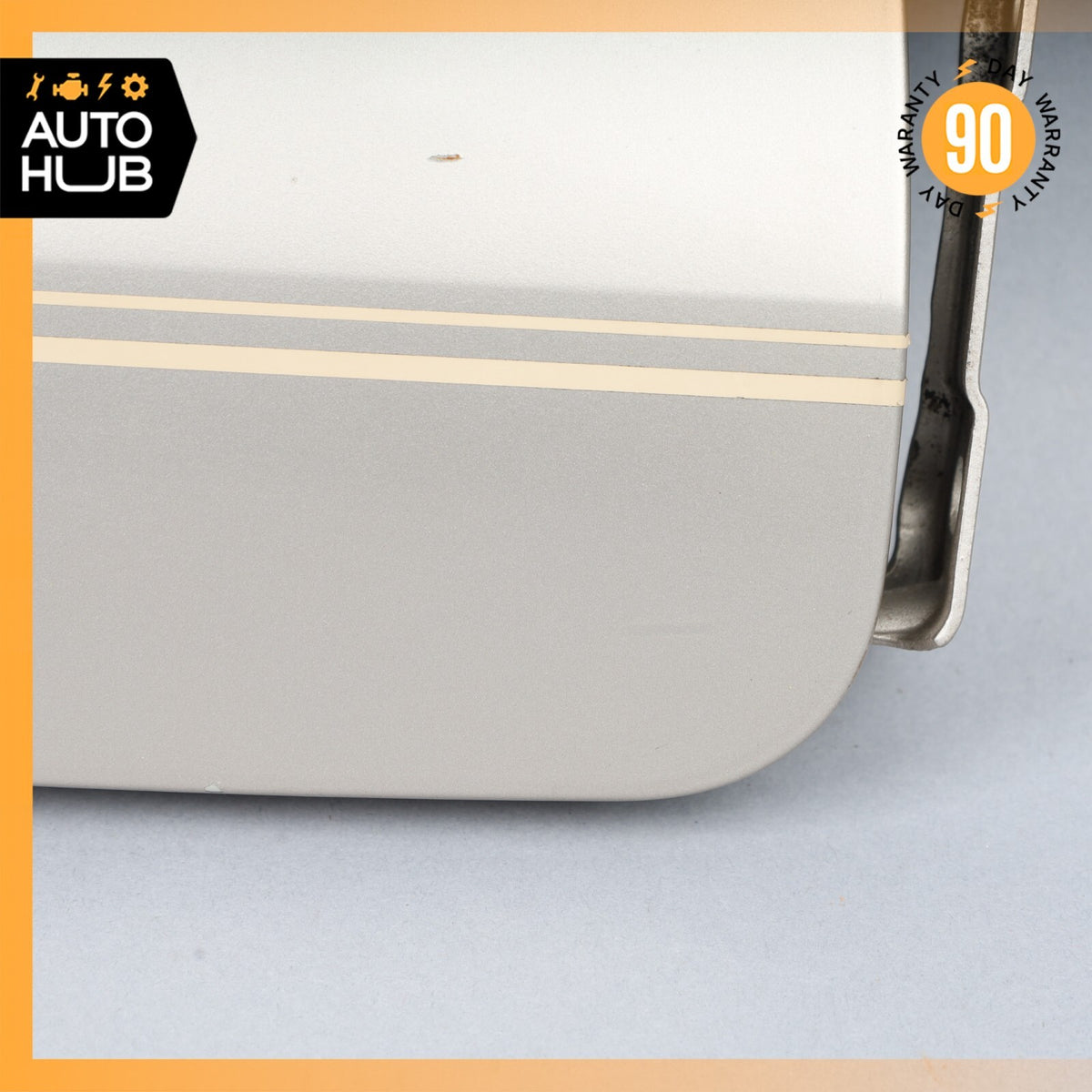 Mercedes W126 420SEL Fuel Gas Tank Door Lid Cover OEM - photo 3
