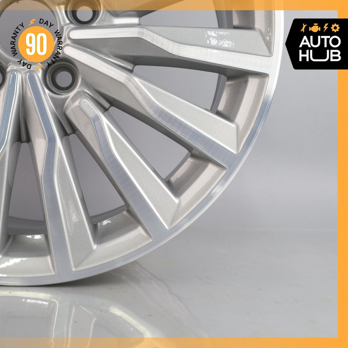 Audi 8V E-Tron 7.5 x 17 17" Wheel Rim Rotor 8V0601025CB OEM - photo 6